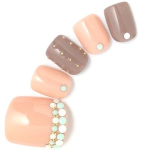 サマーベージュ　フットネイル　summer beige pedicure